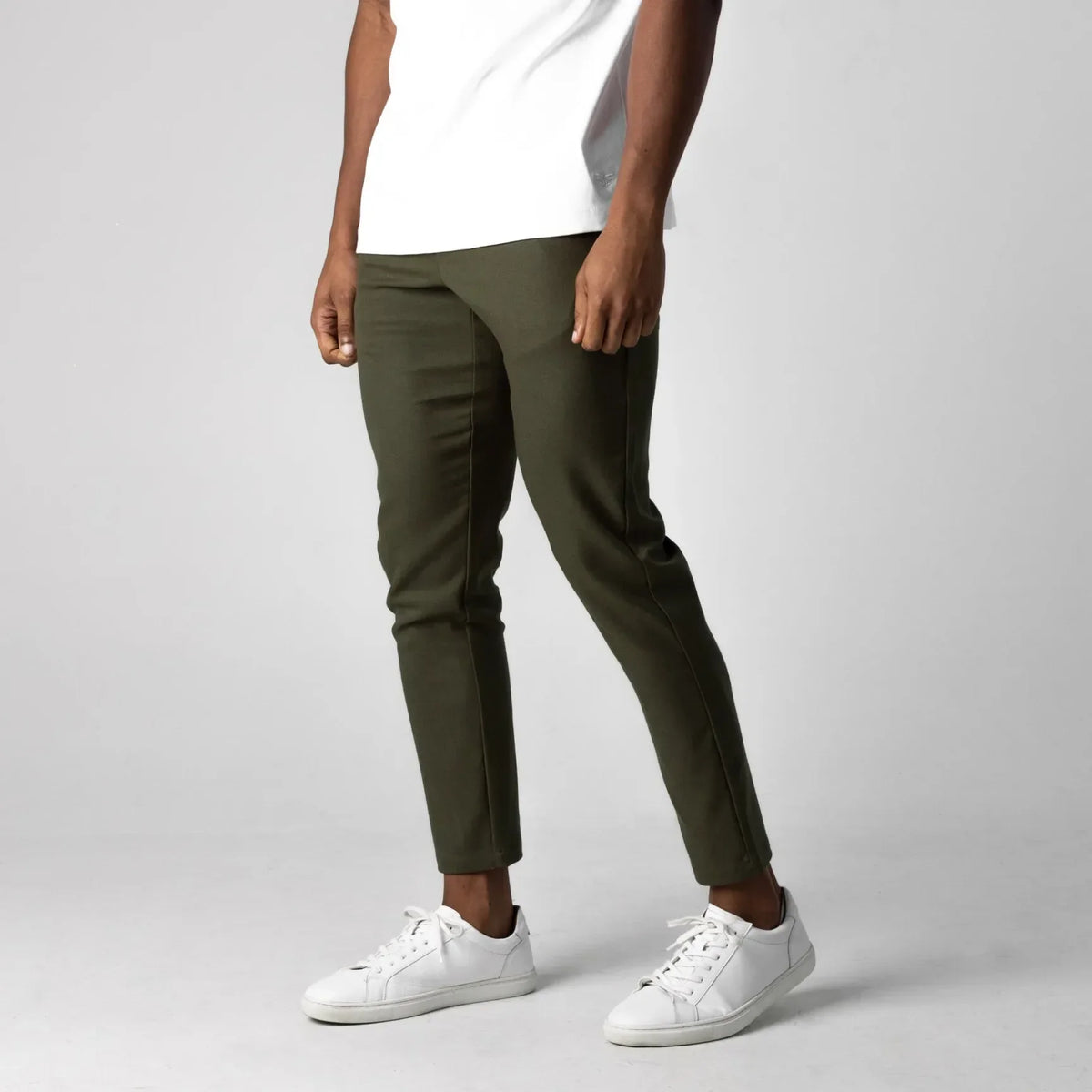 Tom - Chino Elástico Premium - WESS SPAIN