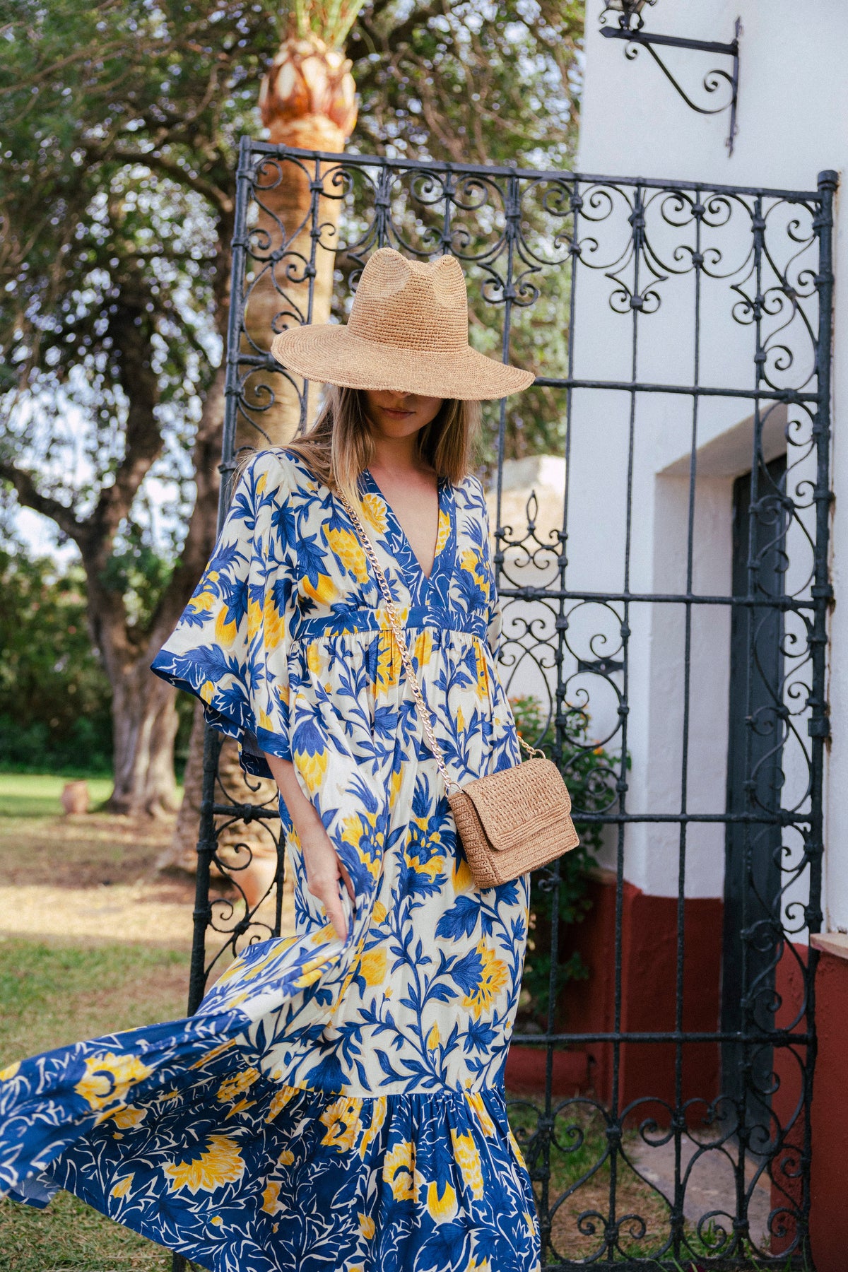 Vestido Parrot Crudo Flores Azules y Mostaza WESS