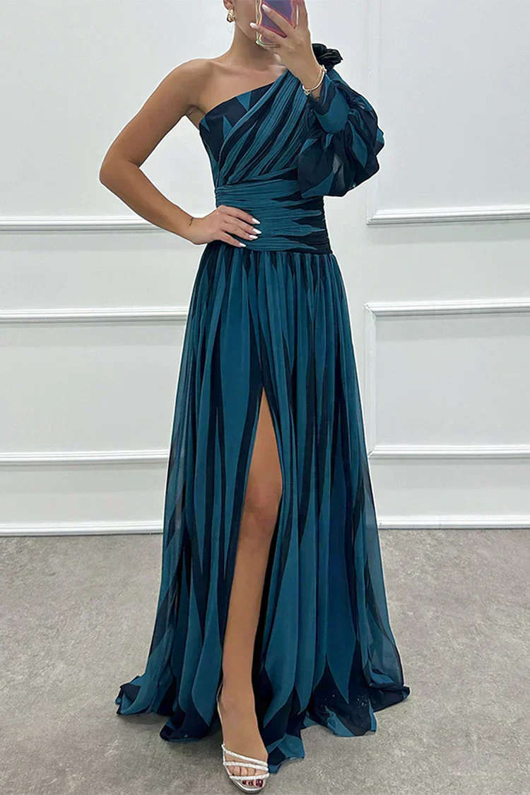 Vestido Shiloh™: rayas elegantes y un diseño asimétrico moderno