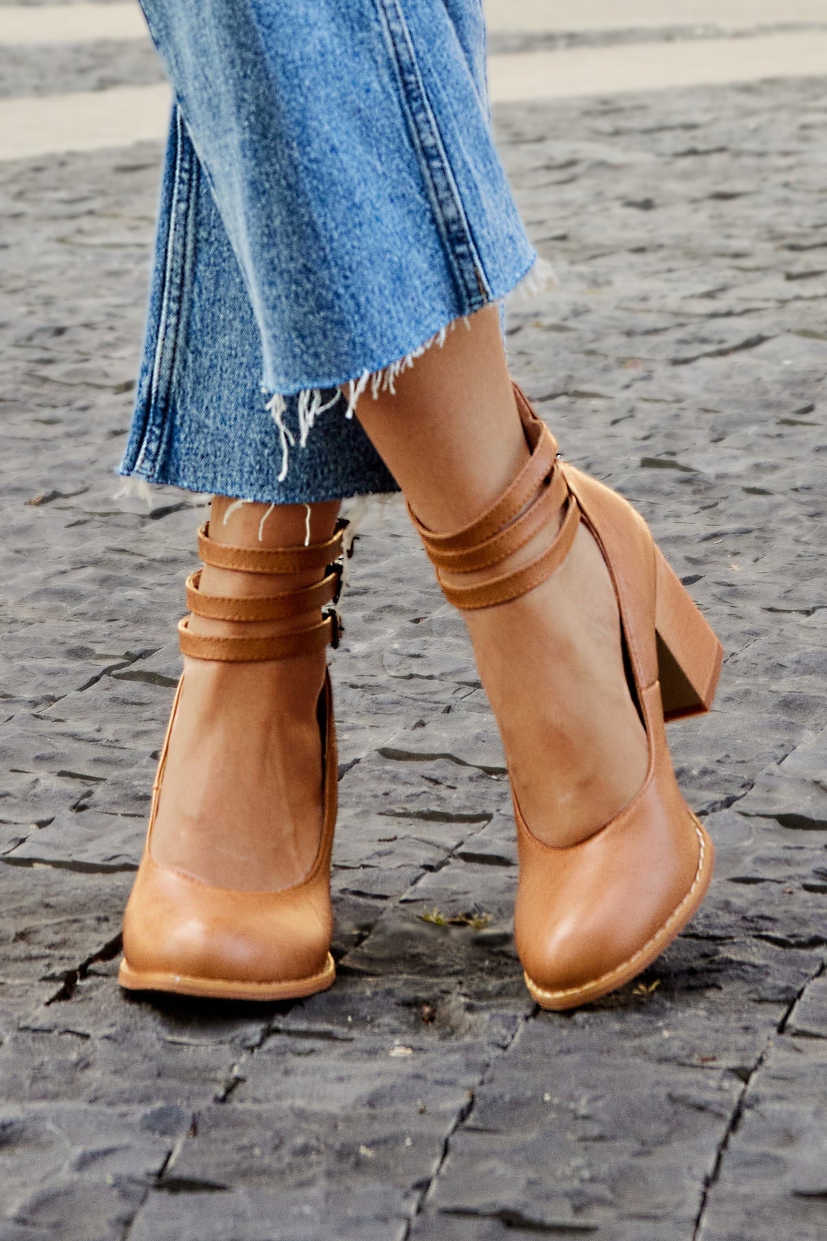 Sandalias Lisas Tira al Tobillo WESS
