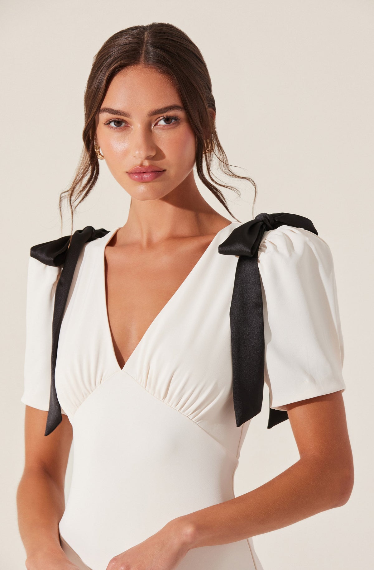 Vestido Celia™ | Elegancia atemporal con un toque moderno