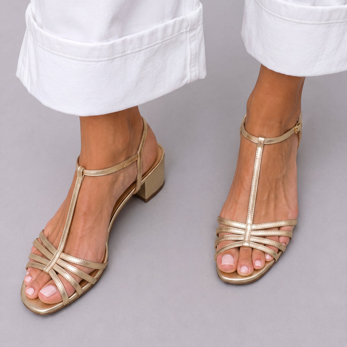 Alegra Sandalias Doradas WESS