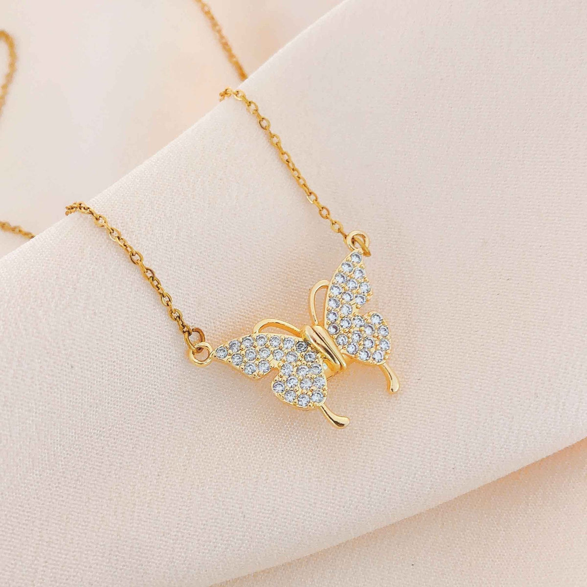Adaina Collar de Mariposa WESS