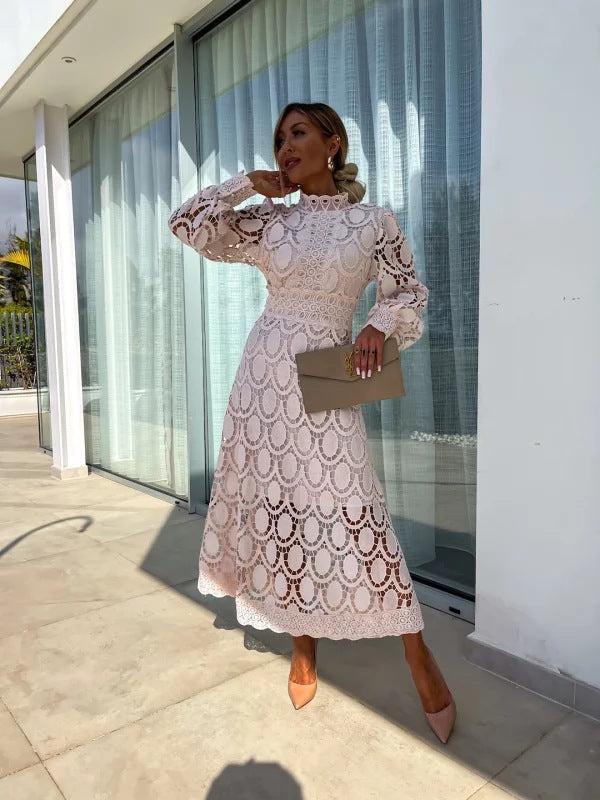 Vestido Noor™: Encaje romántico que irradia elegancia