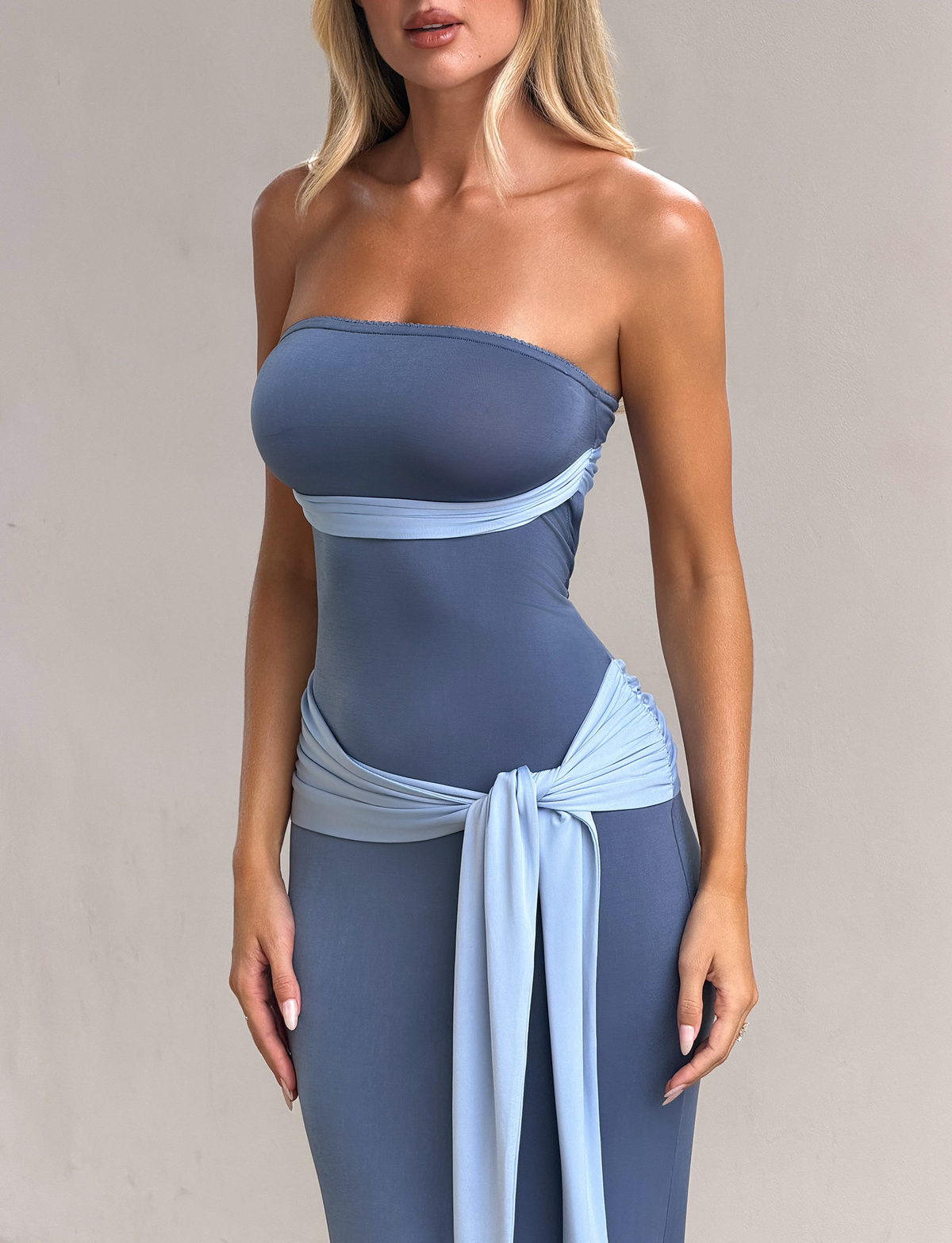 Vestido Rocío™: Elegancia fluida que realza tu silueta