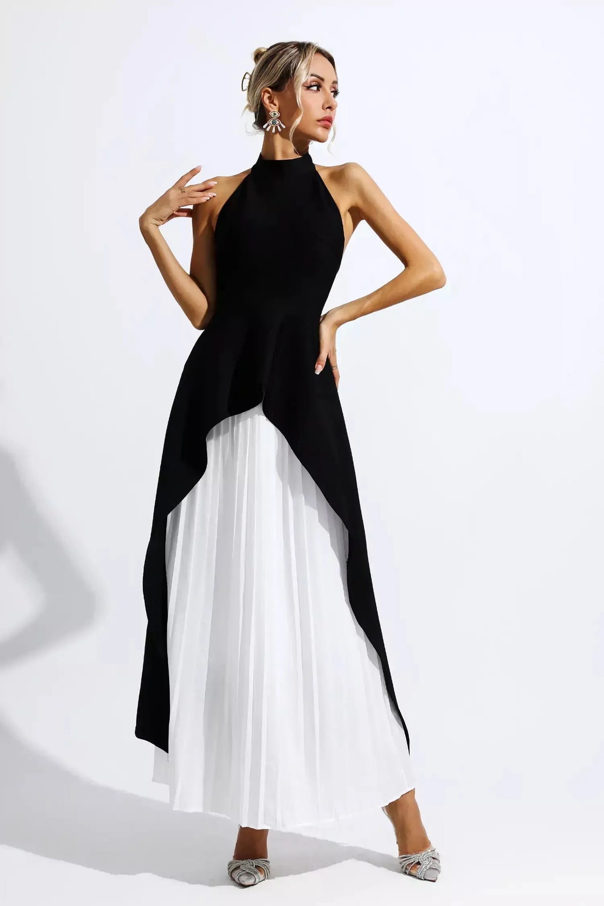 Vestido Candela™: Minimalismo elegante en blanco y negro