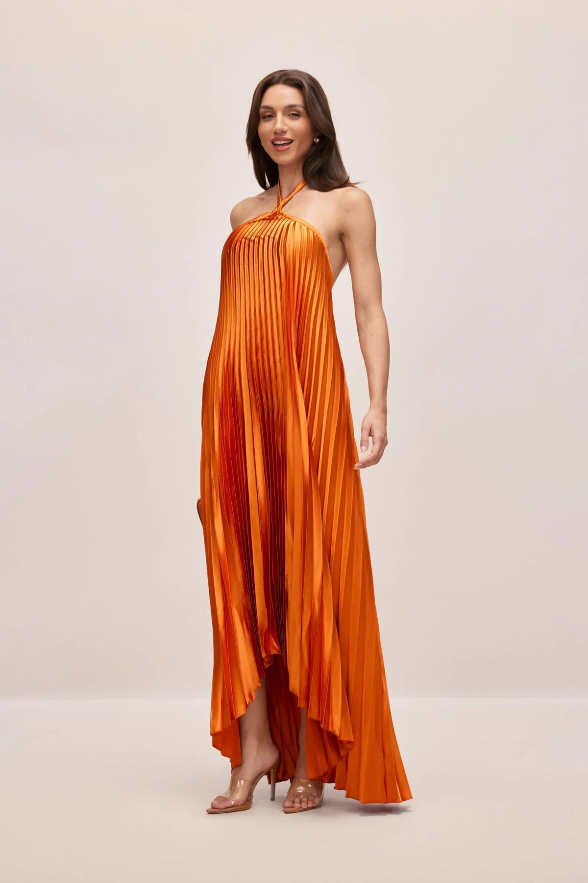 Vestido Noelia™: Elegancia fluida con un brillo sofisticado